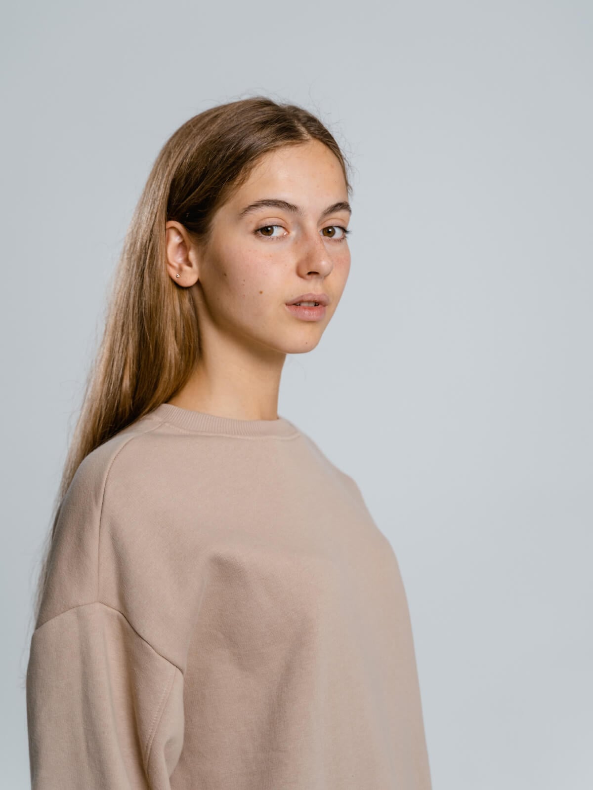 Etikashion 13 sweat oversize beige écoresponsable femme coupe minimaliste Etikashion