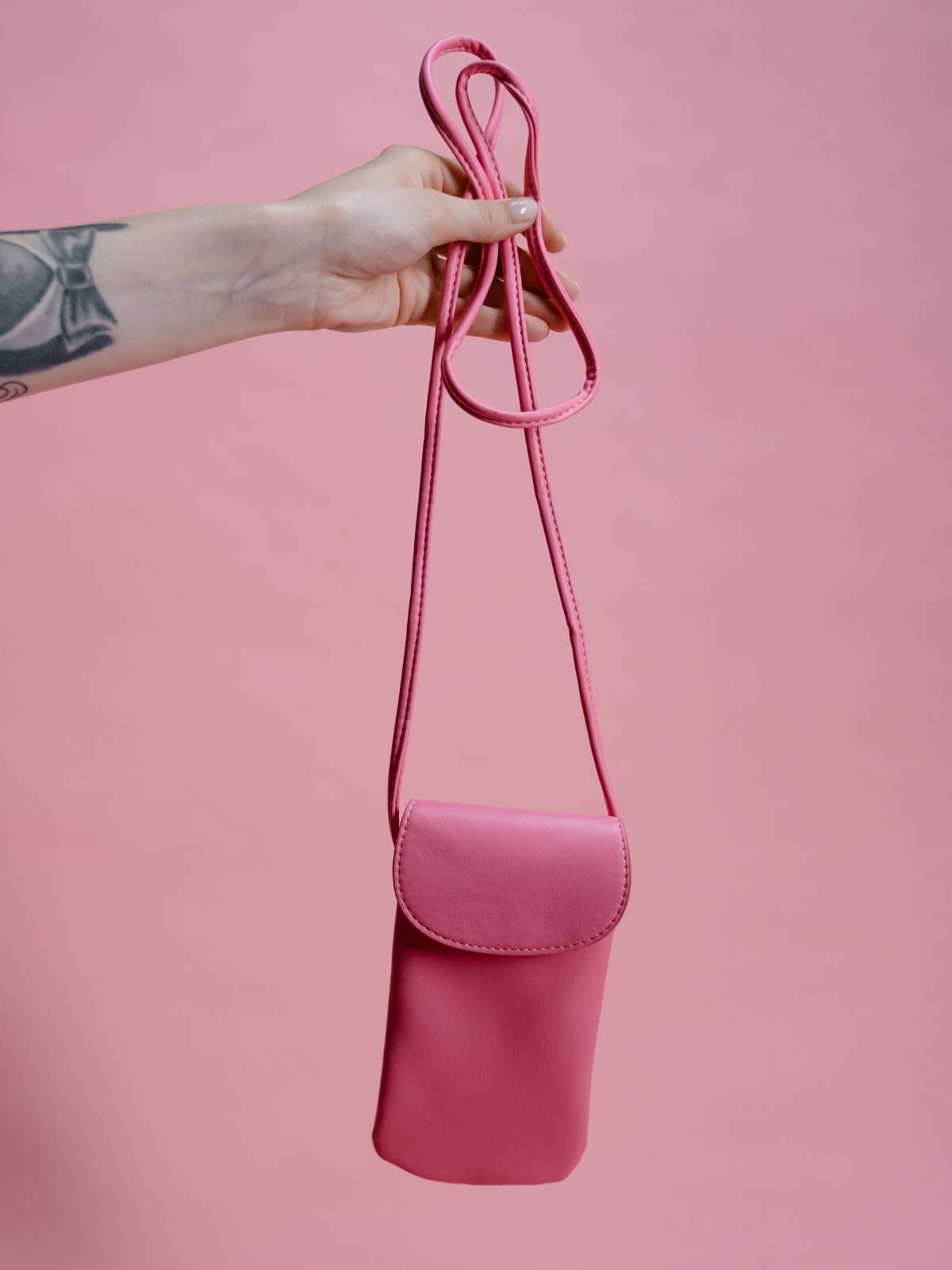 mini sac bandoulière rose écoresponsable format compact